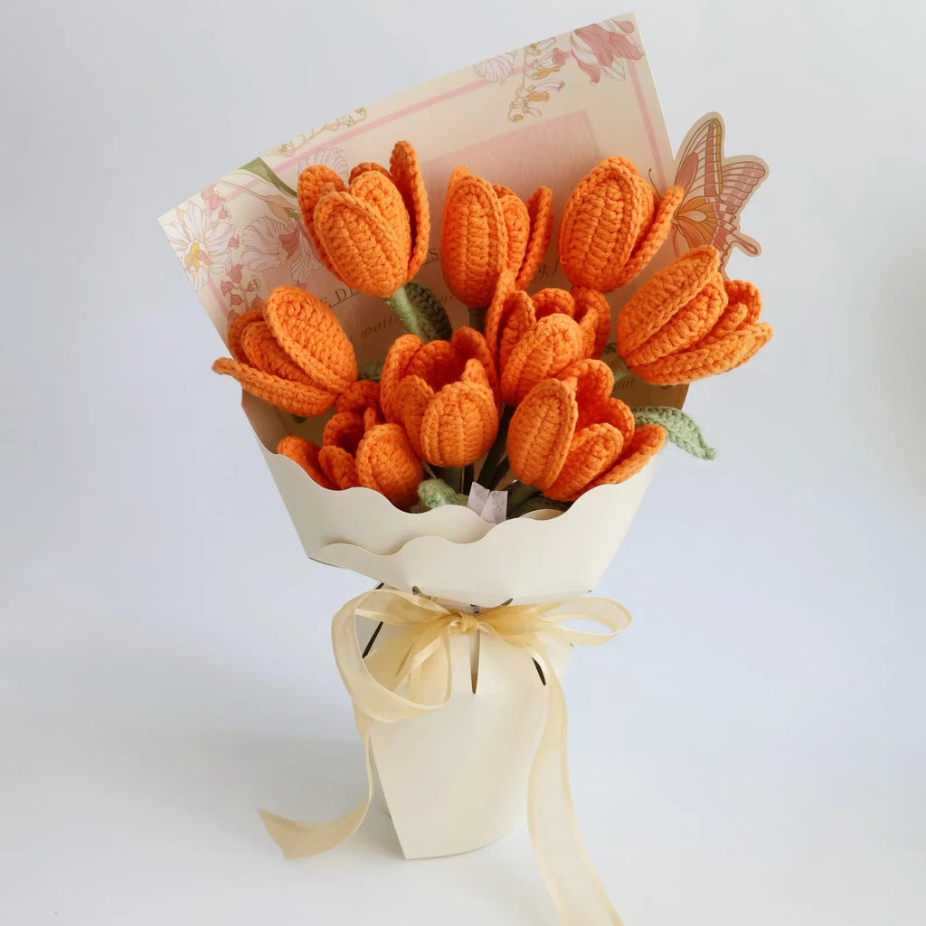Großer gehäkelter Tulpenstrauß - JAMES ALFONSO