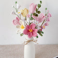 Gehäkelter Tulpenstrauß in Rosa, Lila und Blau - JAMES ALFONSO